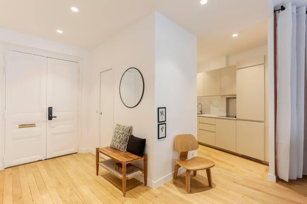 Modern 2 Bedrooms Near Louvre Paris Eksteriør bilde